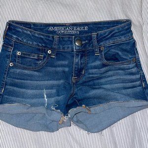 American Eagle Super Stretch Jean Shorts Size 4